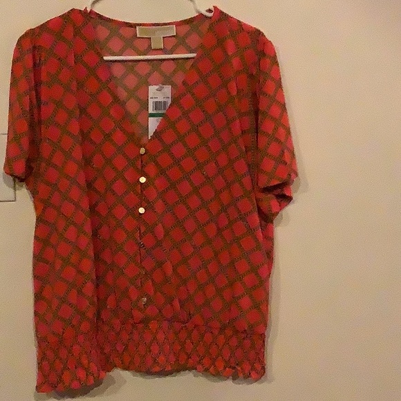 Chic Red and Black Geometric Blouse - Picture 1 of 1